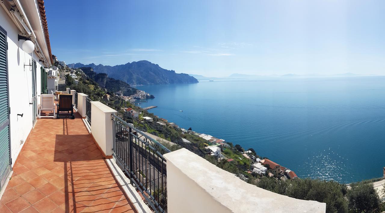 Amalfi Hills Aparthotel Екстериор снимка