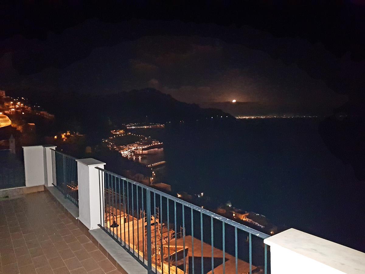 Amalfi Hills Aparthotel Екстериор снимка