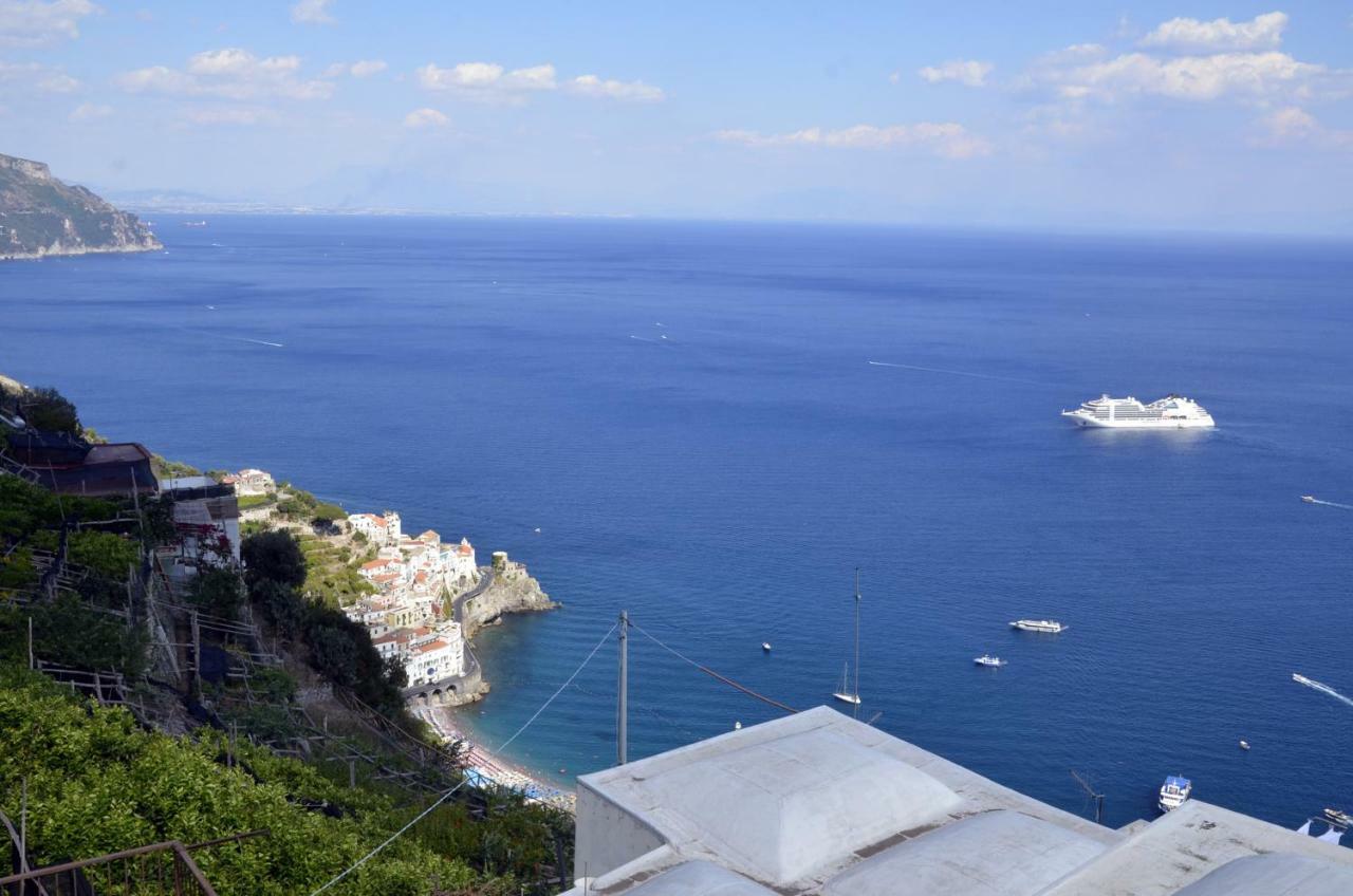 Amalfi Hills Aparthotel Екстериор снимка